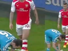 Str8 footballer bulge